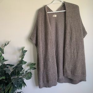 Aritzia Cape